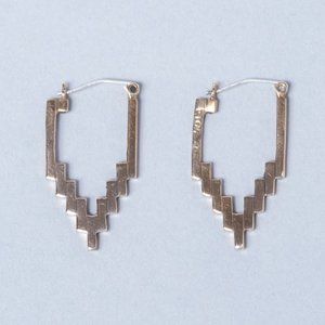 👀 ISO Pamela Love Empire Earrings